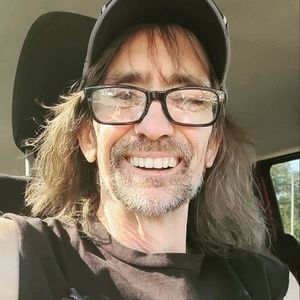 Meet your Posher, Wayne